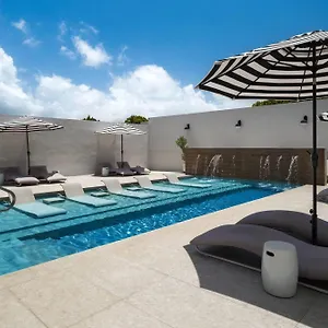 https://hotel-bali-posh-pr-adults-only-isla-verde.comcaribbean.com